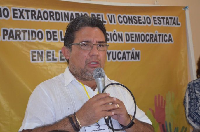 El PRD debe ir solo en el 2018, o bien en alianza solo con las izquierdas: Cuevas Mena