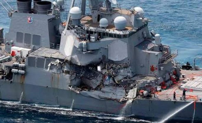 Encuentran varios marinos muertos en destructor americano colisionado en Japón