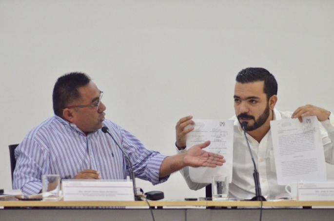 Diputado PRIISTA califica de "idiotas" a los del PAN, otro pleito Henri Sosa VS Elias Lixa