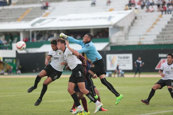 Atlante derrota 2-1 a Venados FC en amistoso.