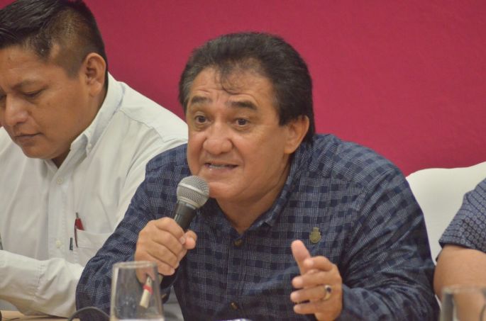 Si AMLO sigue con su soberbia, perderá la presidencia.