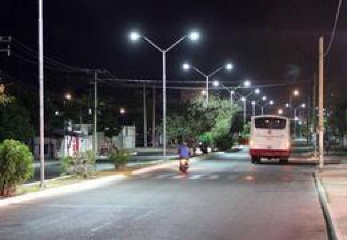 Las luminarias, pleito con tintes partidistas. Opinan los diputados locales.