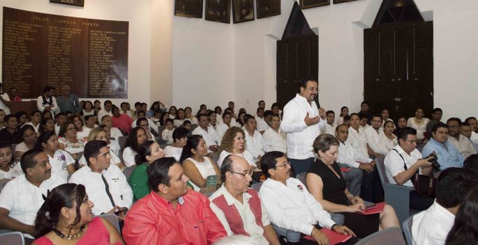 El PRI  fortalece su estructura con nuevos cuadros