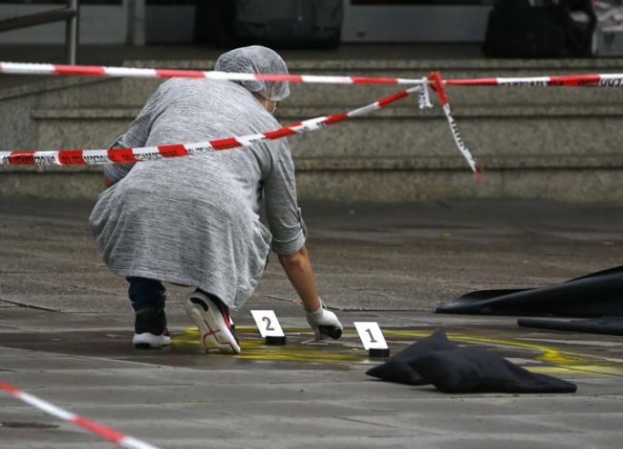 Un muerto y seis heridos, en un ataque con cuchillo en supermercado de Hamburgo.