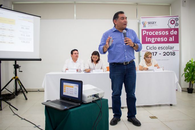 Nueve de cada 10 alumnos ingresan en su primera opción a estudiar.
