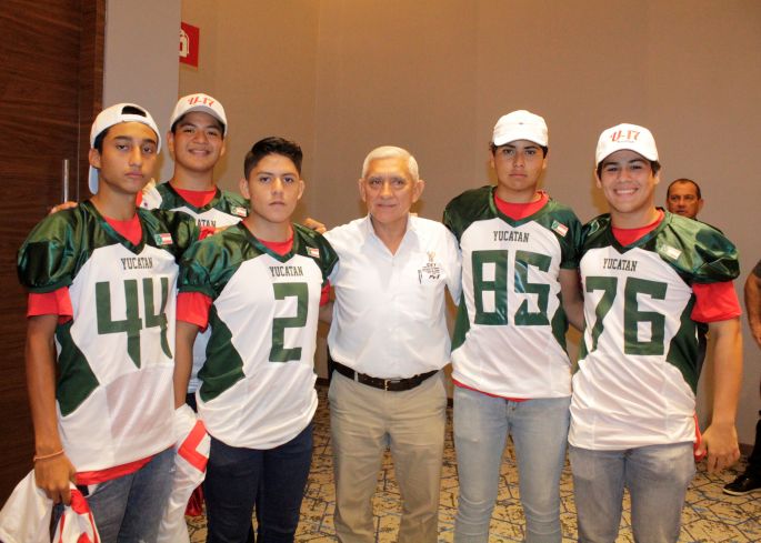Yucatán presente en el nacional de futbol americano en Chihuahua.