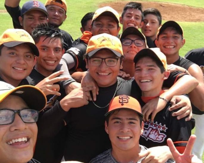 Los Leopardos, bicampeones en la Liga Nuevos Valores de béisbol.