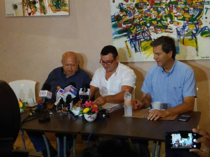 “Una charlotada” la comisión dictaminadora de “moches” panistas.