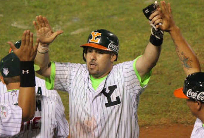 Héctor Páez se retira como jugador profesional