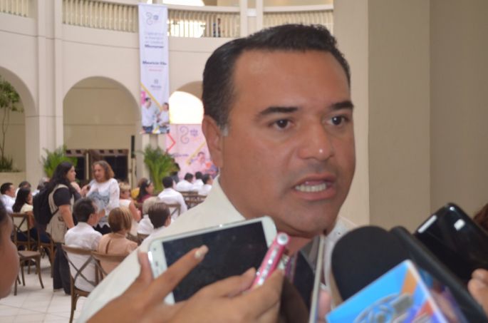 Las críticas a Ricardo Anaya, es una embestida del Gobierno Federal a la oposición: Renan Barrera.