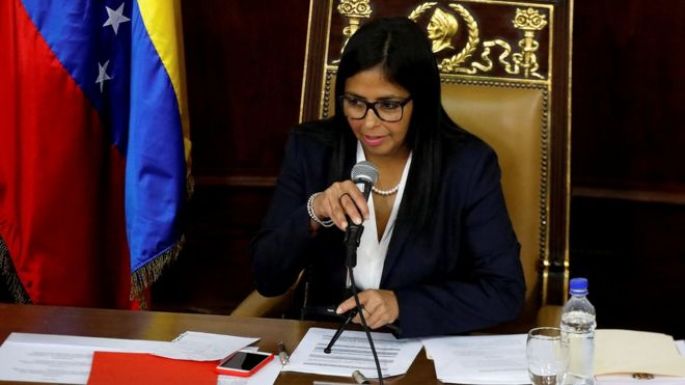 Constituyente asume competencias del Parlamento opositor en Venezuela.