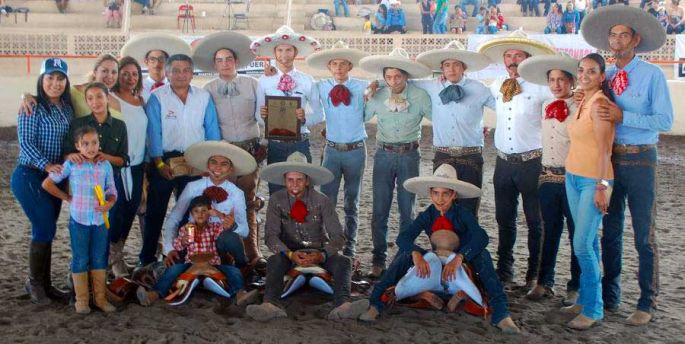 Yucatán, campeón nacional por equipo en Charrería.