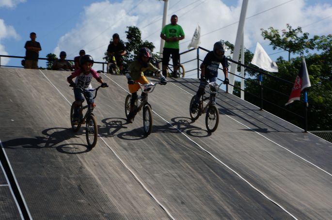 Un éxito la Primera Carrera MT-BMX