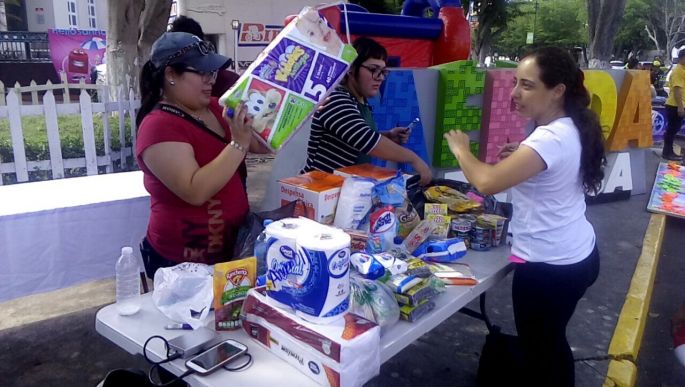 Yucatecos siguen ayudando
