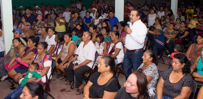 Defenderemos los logros de todos los yucatecos para que Yucatán siga con rumbo: Carlos Sobrino Argáez