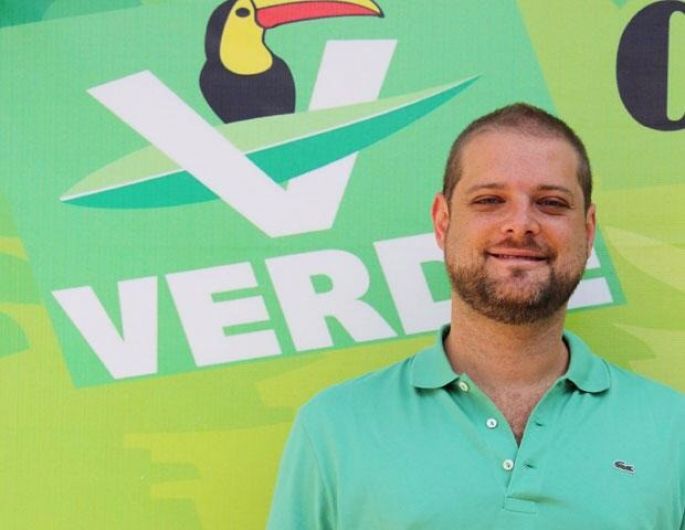 Harry Rodríguez es reelecto como líder del PVEM.