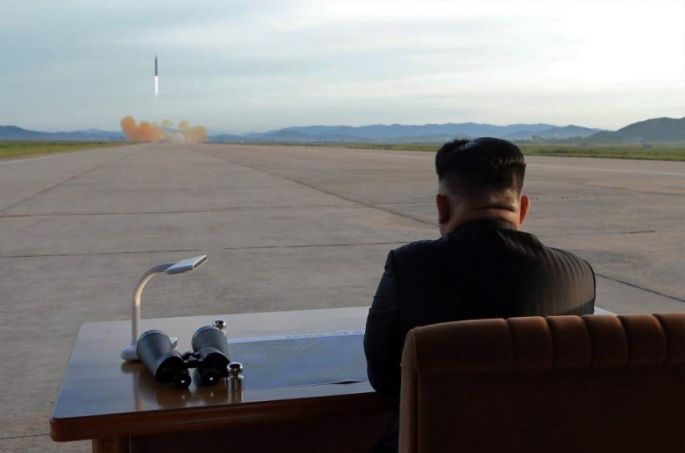 Corea del Norte dice que quería "calmar la beligerancia de EE UU" con su misil.