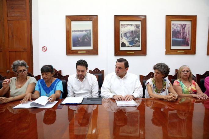 Entregan informe acerca de la solicitud de alerta de violencia de género contra las mujeres en el estado.