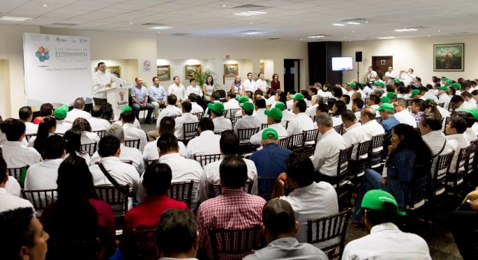 Extensionistas, agentes de cambio en el campo mexicano