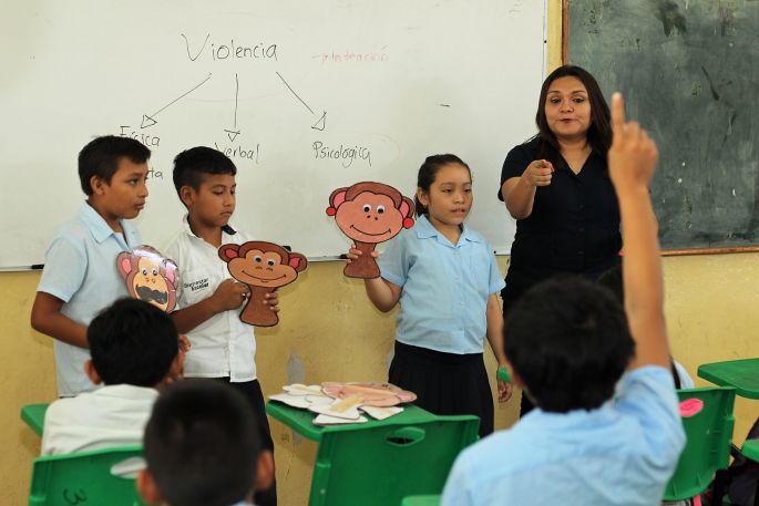 A través del CEMANUD, el DIF Mérida refuerza su atención para niñas, niños y adolescentes.