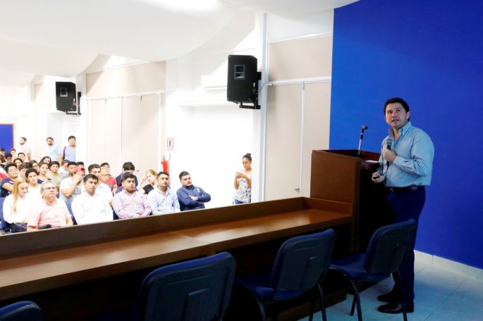 Producto de la unidad y el trabajo en equipo, Yucatán está avanzando de manera sostenida en materia económica: Mauricio Sahuí.