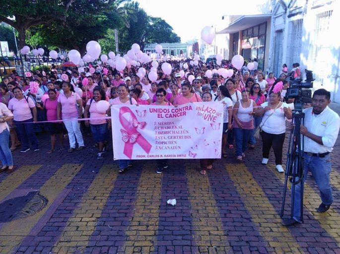 Unas 3 mil personas marchan por el Día Internacional de la Lucha contra el Cáncer