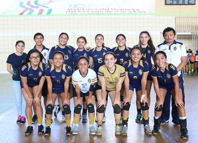 Las Jaguarcitas de la UADY se coronan en la Copa Leglise de voleibol.