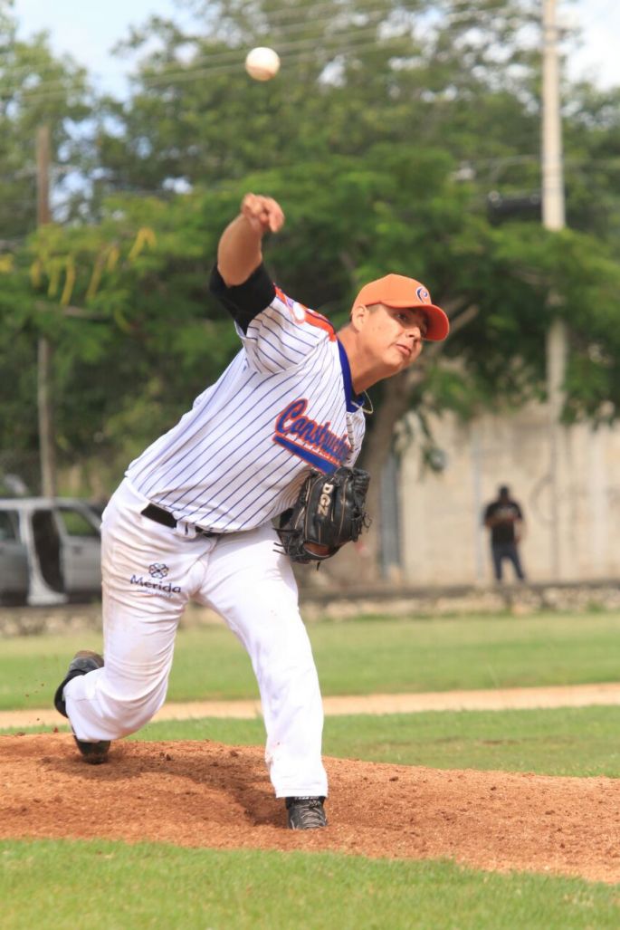 Los Constructores de Cordemex derrotan a los líderes Azulejos en la Liga Meridana de Béisbol