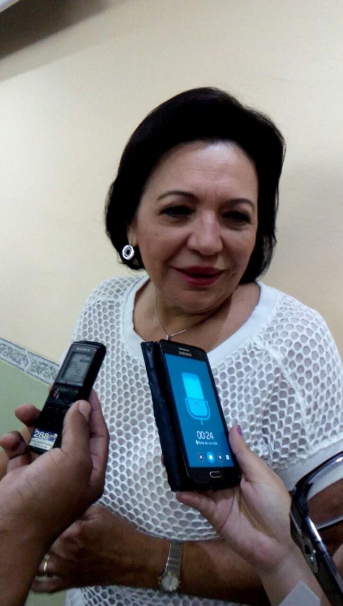 Sofía Castro quiere ser candidata independiente a la gubernatura