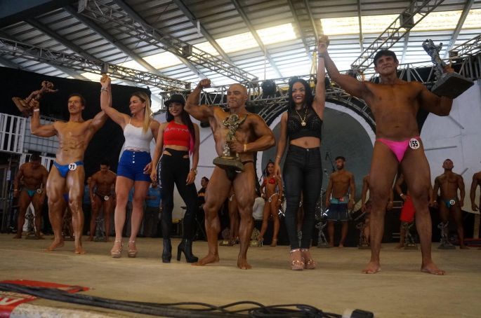 Fernando Hevia, nuevo rey de físicoconstructivismo en la Copa Revolución de X´matkuil 2017