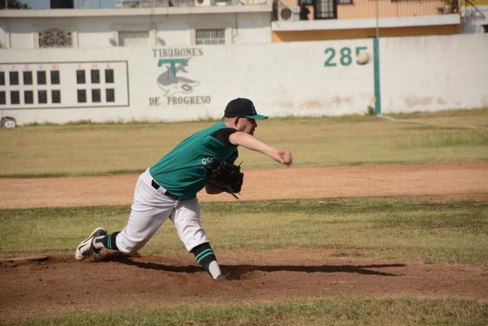 Con paliza de 11x4 a los Piñeros de Cozumel, los Tiburones de Progreso concluyen histórica temporada en la "Naxón"