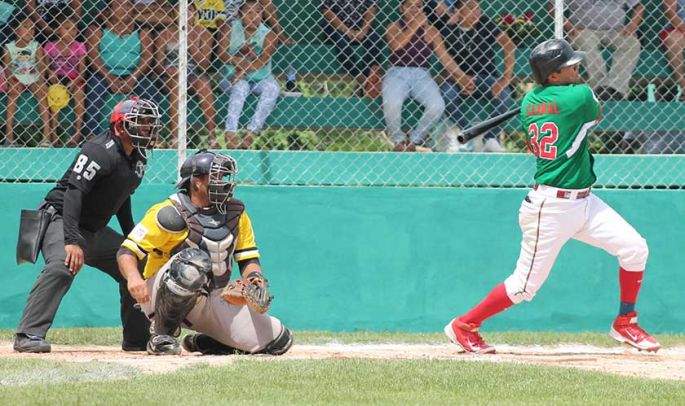 La Liga Naxón Zapata de Béisbol tiene a sus 6 clasificados a los playoff