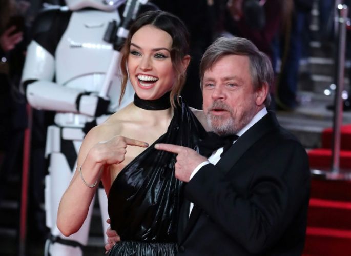"Star Wars" supera los USD 1.000 millones en tres semanas