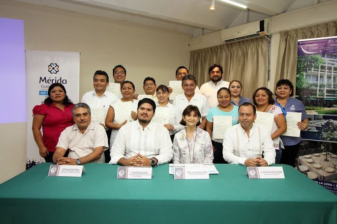 El Ayuntamiento de Mérida y la Canirac Yucatán suman esfuerzos para fomentar la inclusión.