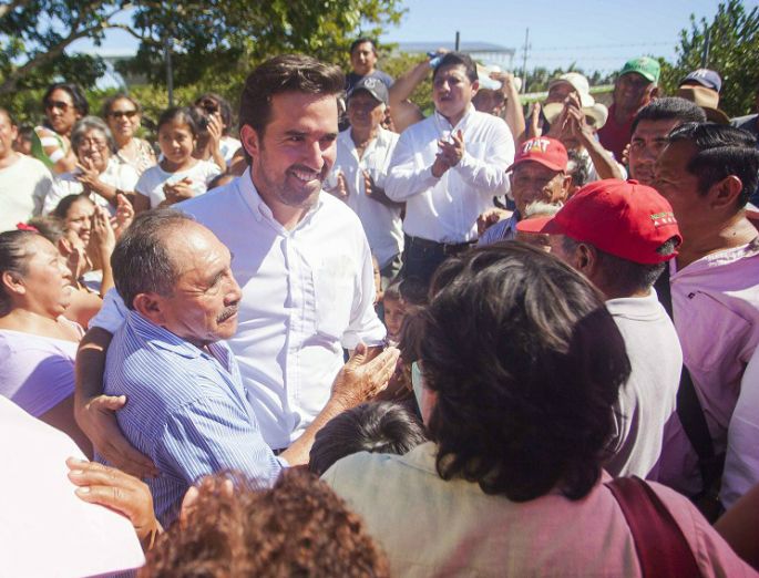 Escuchar y conjuntar las voces ciudadanas para el desarrollo de Yucatán, afirma Pablo Gamboa