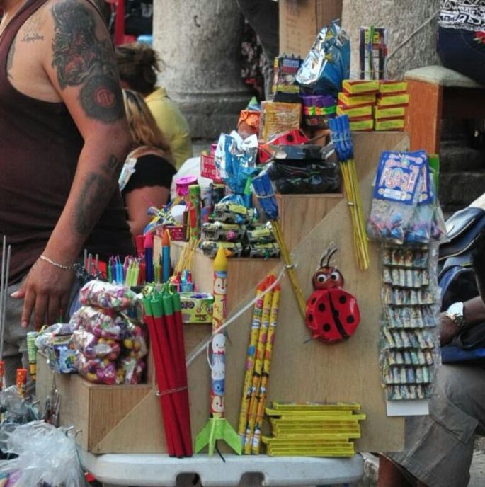 Bombas y petardos una grave molestia para las familias meridanas