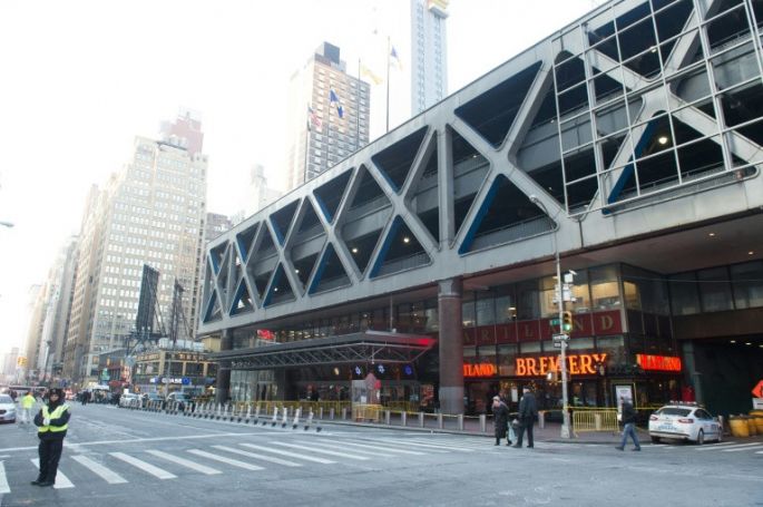 Explosión en Nueva York, estalla una bomba en una terminal, se reportan 4 heridos