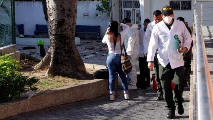 Al menos siete muertos y 45 heridos en tres atentados contra la policía en Colombia 