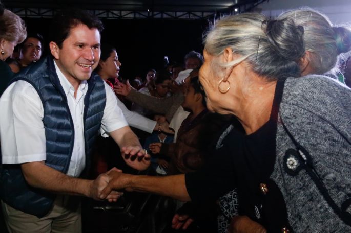 "Soy orgullosamente del oriente del estado, cercano a todos ustedes": Mauricio Sahuí