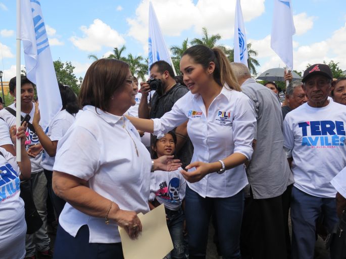 Intensa agenda proselitista de Pili Santos
