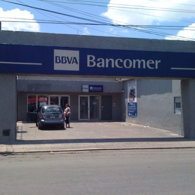 Pequeñas empresarias acusan a Bancomer de que les roba su dinero