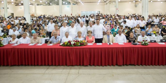 Maestros, sembradores de esperanza para nueva generación de yucatecos