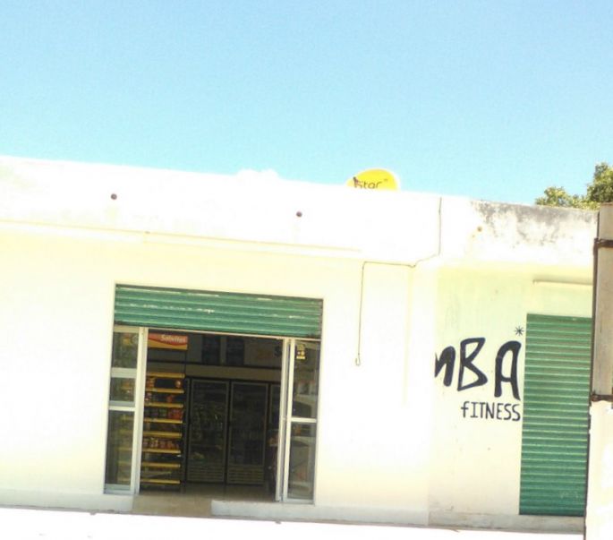 Aseguran que el alcalde-candidato de Tekax, José Couoh Tzec vende concesiones de cervecerías en las comisarías