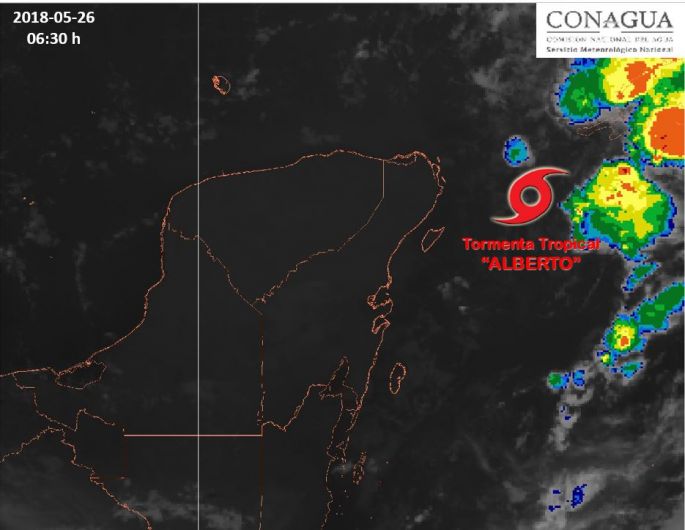 La Tormenta Tropical Alberto se mantiene en costas de Quintana Roo, aunque avanza hacia el norte.