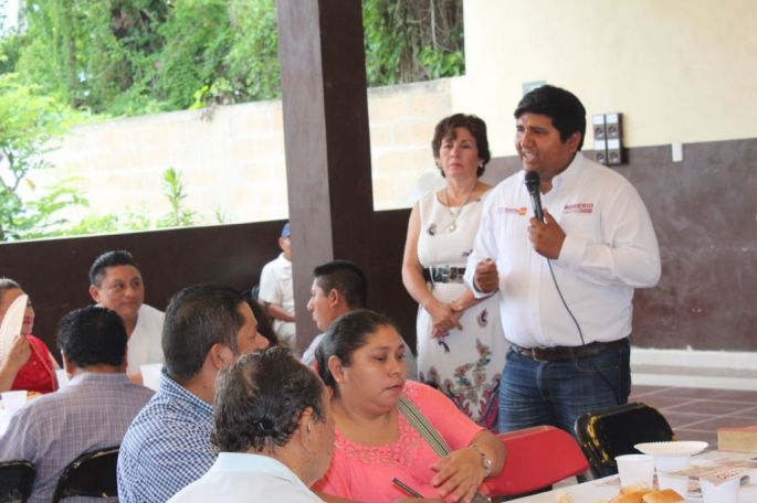 Necesitamos un gobierno sensible y honesto: Rogerio Castro
