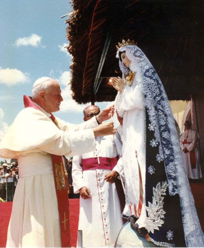 Se abrirá una exposición fotográfica por el 25 aniversario de la visita a Yucatán de Juan Pablo II