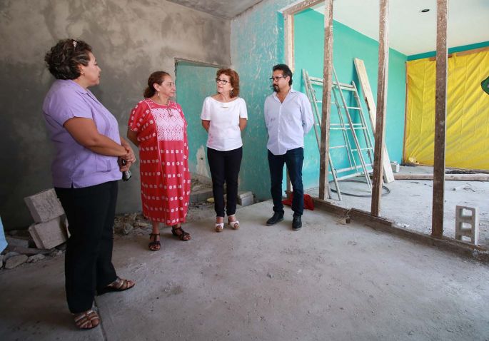 La alcaldesa supervisa obras en el Centro de Atención y Refugio para Mujeres (CAREM)
