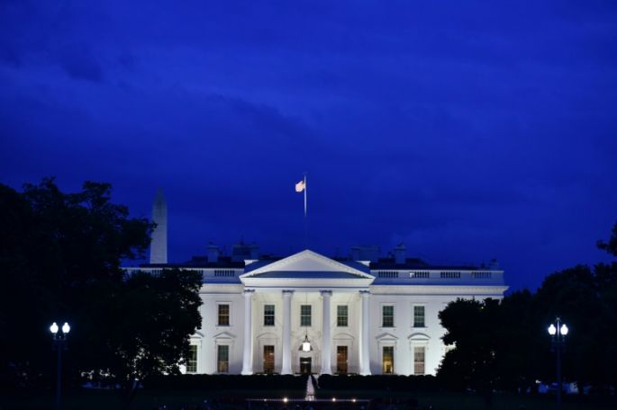 Enfrenta la Casa Blanca severas críticas por impedir acceso a periodista de CNN
