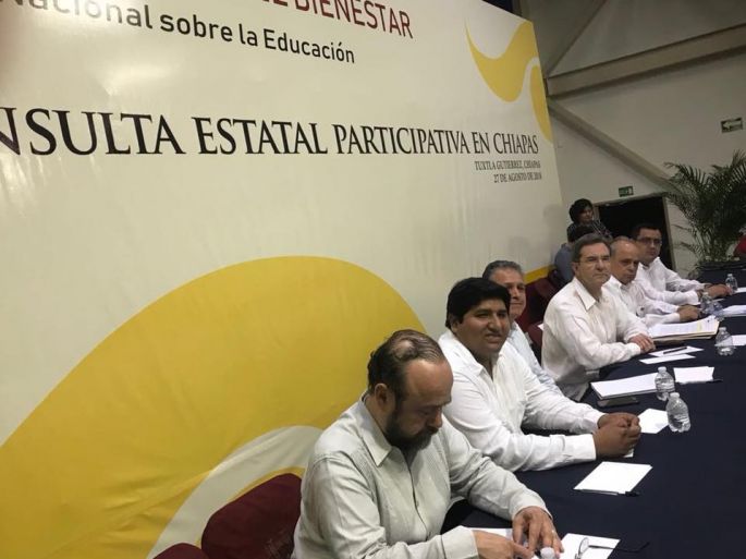 Nombran a Rogerio Castro coordinador nacional de telesecundarias 