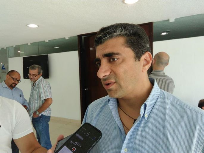 Pide la Iniciativa Privada voluntad política para acabar definitivamente con el ambulantaje en Mérida